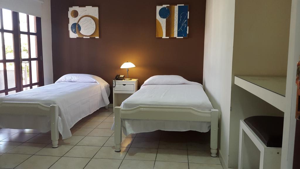 Hotel Boutique Santiago Santiago del Estero Camera foto